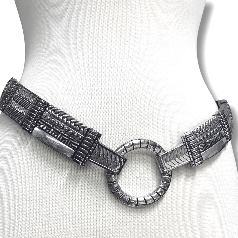 Chico’s Black Leather Belt with Distressed Silver 1990’s